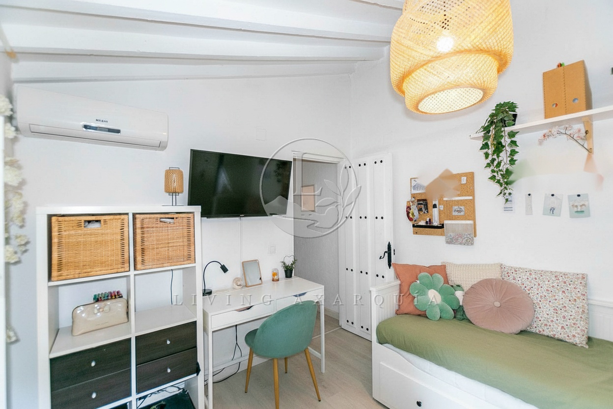 Exclusiva Villa con Piscina, Apartamento de Invitados y Vistas Panorámicas en Cómpeta - Gallery 17