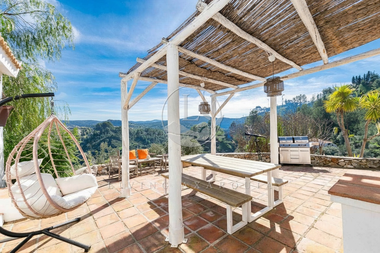 Exclusiva Villa con Piscina, Apartamento de Invitados y Vistas Panorámicas en Cómpeta - Photo 4